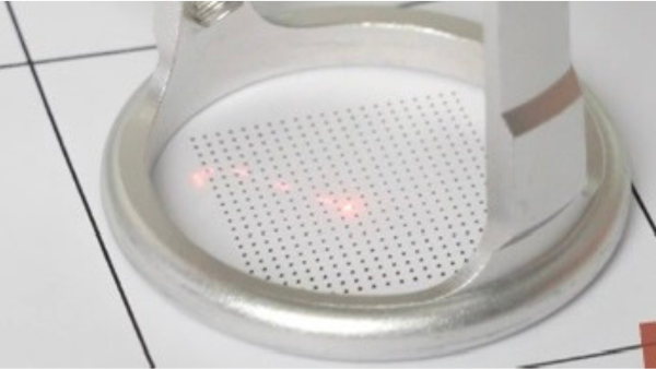 Matrice de micropoints d’émission du laser CO2 fractionné