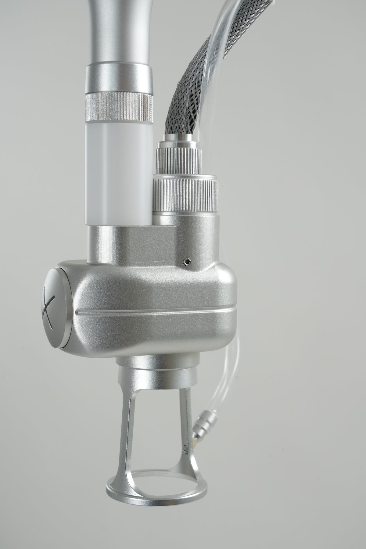 Fractional CO2 laser scanner handpiece
